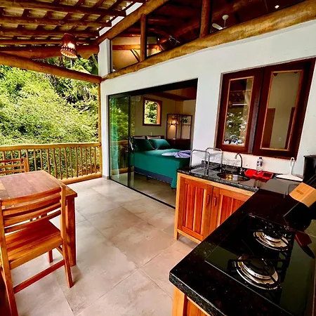 Casa Varandas - Estúdio Budião (Tv+Frigobar+A/C)-2